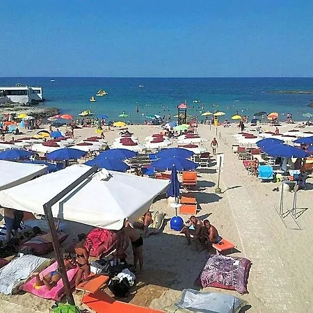 Апартаменты Simple Sunny By The Sea *